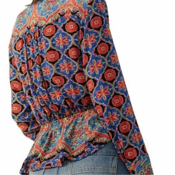 NWT Free People Falling For You Blouse‎ - Size XS - Picture 3 of 9